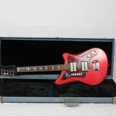 Eko 500 V4  1960s red image 15