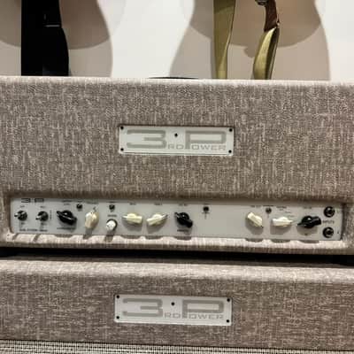 3rd Power Dual citizen Reverb and 1x12 Cabinet Vox Fawn image 3