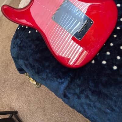 Fender Stratocaster 2017 - Burst Red image 6
