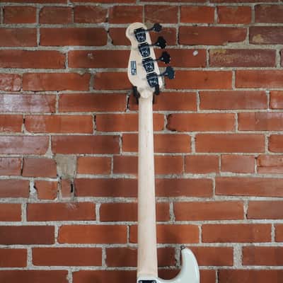 Yamaha BB234 4 String Electric Bass Vintage White image 6