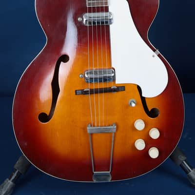 Silvertone 1425 Aristocrat 1959-61 / The End of an Era / June Special!!! image 2