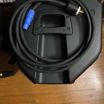 Turbosound IQ12 2-Way 2500-Watt 12" Powered PA Speaker 2010s - Black image 2