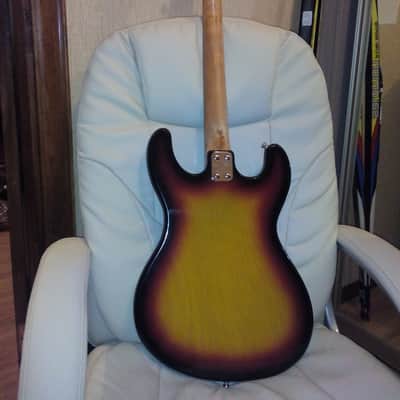 Univox  Hi flier custom 1968 Kurt Cobain mod image 6
