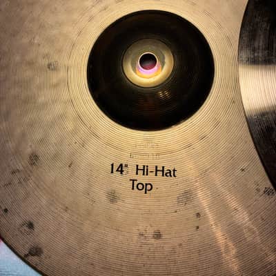 Paiste 14” Bronze 502 Hihat Pair image 11