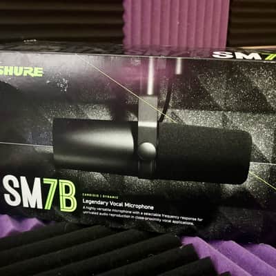 Shure SM7B Cardioid Dynamic Microphone with FREE XLR Cable 2001 - Present - Black imagen 10