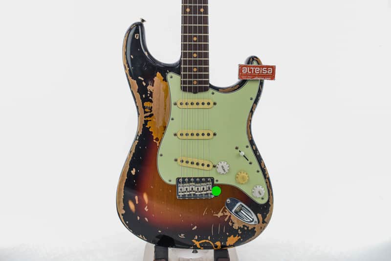 Fender Mike McCready Signature Stratocaster 2025 3-Color Sunburst Relic 3324gr