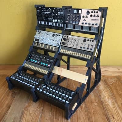 Synth stand Korg volca & Korg SQ-1 Sequencer 8 modules