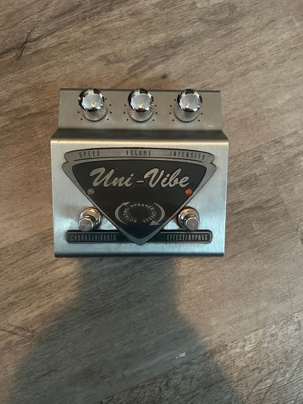 Dunlop UV-1 Uni-Vibe Chorus / Vibrato | Reverb