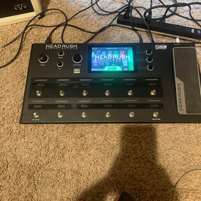 Headrush Multi-Effects Pedalboard 2010s - Black image 1