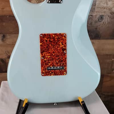 Fender American Professional II Thin line Strat, Trans Daphne Blue, 582 image 2