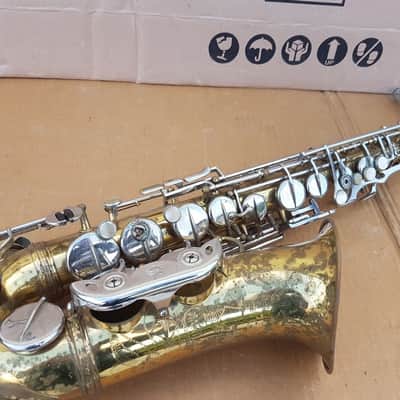 60's MARTIN BUSINE ALTO SAXOPHONE / SAXOPHONE image 2