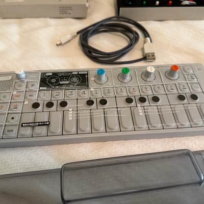 Teenage Engineering OP-1 Portable Synthesizer Workstation 2011 - Present - White image 5