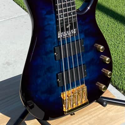 Modulus Quantum 5 5-String Bass Guitar, Q5, Graphite Neck image 2