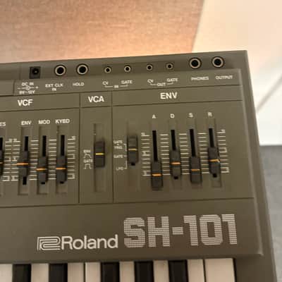 Roland SH-101 Original - Gray