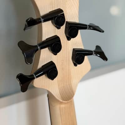 Zakrzewski basses Exclusive - Bartozzi Signature image 9