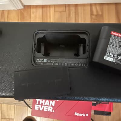 Positive Grid Spark 2 with rechargeable battery - 50-Watt 2x4" Digital Modeling Guitar Combo 2024 - Present - Black image 5