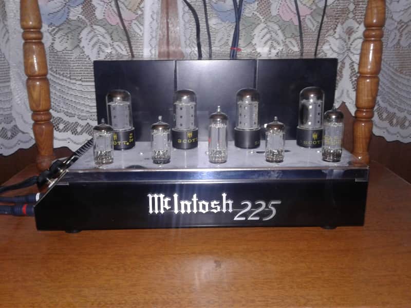 McIntosh MC225 25-Watt Stereo Tube Power Amplifier image 1