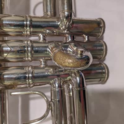 Bach Stradivarius 180S37 Trumpet with Original Case image 7