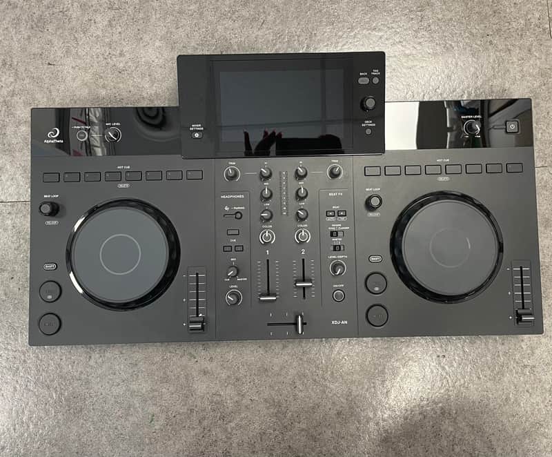AlphaTheta XDJ-AN image 1