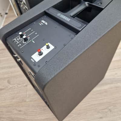 Yamaha DXL1K Portable PA Speaker System 2022 - Present - Black image 2
