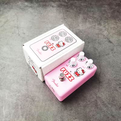 Fender Hello Kitty Pink Fuzz image 11
