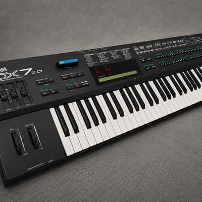 Yamaha DX7IID ✅ The Definitive Dual-Engine FM Masterpiece ✅ Upgraded 12-Bit Architecture & Stereo Outputs ✅ Fully Checked & Cleaned ✅ Pristine Multi-Timbral 80s Icon ✅ Worldwide Shipping image 6