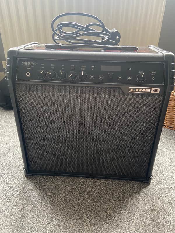 Line 6 Spider V 60 MkII 60-Watt 1x10" Digital Modeling Guitar Combo