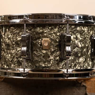 2026 Ludwig 6.5x14 Moss Green Classic Maple Snare Drum image 1