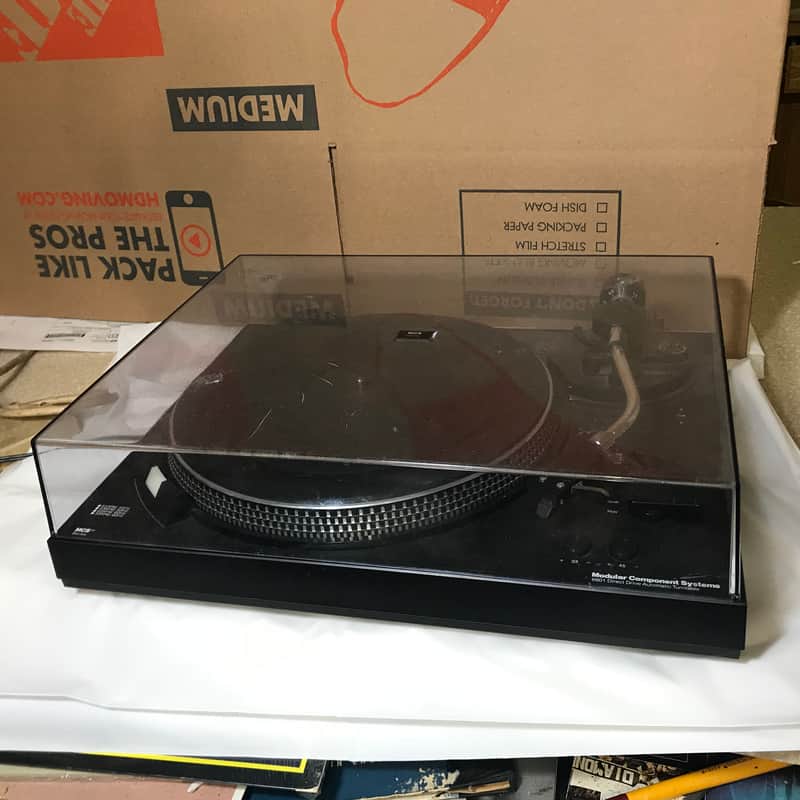 MCS 6601 Direct Drive Automatic Turntable 1970 Black image 1
