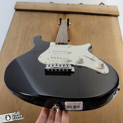 Peavey Raptor Plus Electric Guitar w/ Gig Bag Used image 8