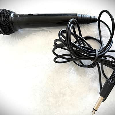 COBY DM-P22 Dynamic Microphone, works w/strong, clear audio, 6' cable-1/4" plug image 2