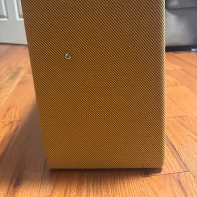 Fender Blues Junior Lacquered Tweed 15-Watt 1x12" Guitar Combo 2016 - Present - Lacquered Tweed image 4