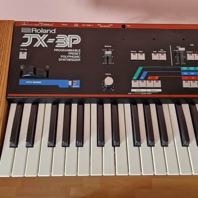 Roland JX-3P + PG-200 + MIDI Upgrade Kit + Wooden case - BRIGHTON