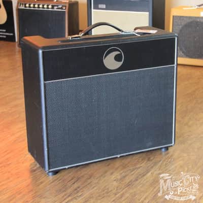 Port City Pearl Combo Amp (SKU 5148CK) image 1