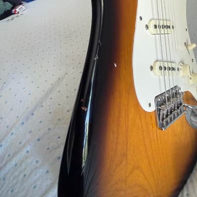 Fender Eric Johnson Stratocaster Maple Fingerboard 2018 - 2 Color Sunburst image 17