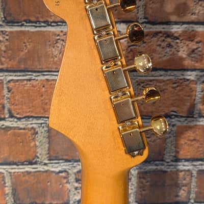 Fender 2024 Robert Cray Artist Series Signature Stratocaster Inca Silver w/ American Vintage '62 Reissue Pickguard image 15