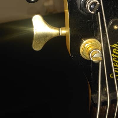 Spector 5 String Bass ? Burgundy image 12
