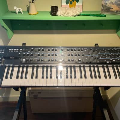 Novation Summit 61-Key 16-Voice Synthesizer image 3