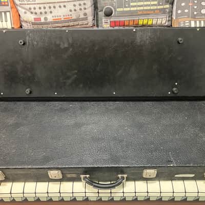Korg M1 Music Workstation with case image 14