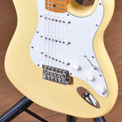 Squier (by Fender) Limited Edition FSR Classic Vibe '70s Stratocaster Maple Neck Vintage White image 3