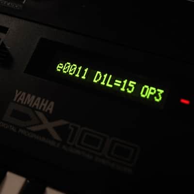 LED Display Upgrade - Yamaha DX100 Custom LED Display !