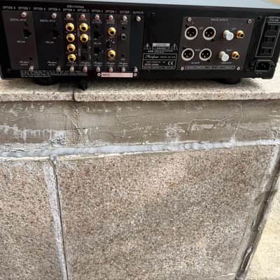 ACCUPHASE DC330 PREAMPLIFIER HIFI DC330 2005 - Gold image 10