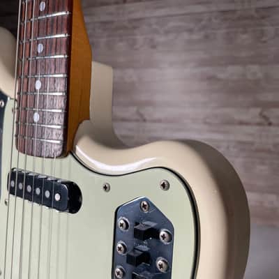 Fender '62 Reissue Jaguar Made in Japan 1993 - Vintage White image 10