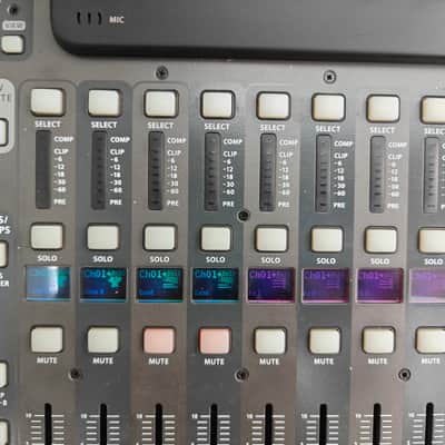 Behringer X32 Compact - mixing desk - w/ softbag, flight case, decksaver, gooseneck LED image 19