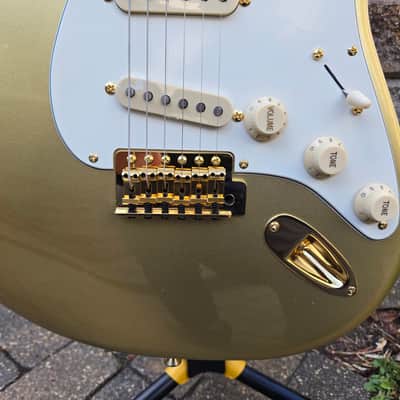 Squier 60th Anniversary Classic Vibe Stratocaster 2014 - Aztec Gold image 5