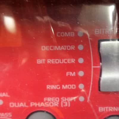 Alesis ModFX Bitrman Bit-Crusher, Ring Modulator, Distortion and more image 4