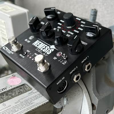 Used Source Audio Nemesis Delay Pedal with Original Box and Power Supply image 3