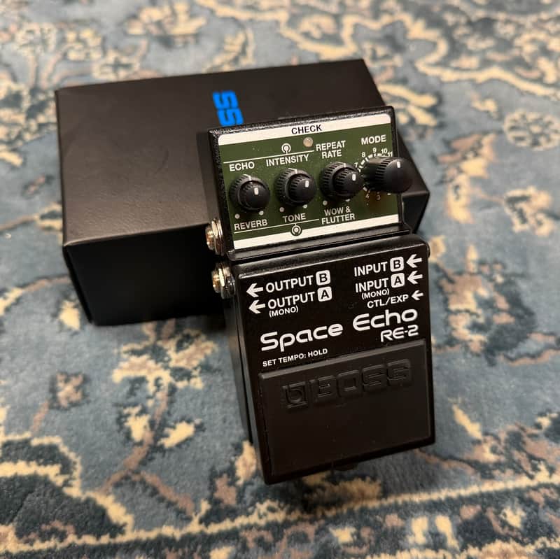 Boss RE-2 Space Echo 2022 - Present - Black / Green image 1