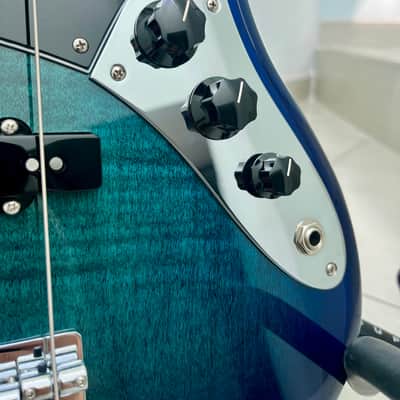 Fender Limited Edition Player II Jazz Bass Plus Top – Blue Burst (2024) image 8