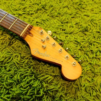 1997 Fender Roadhouse Stratocaster w/ Duncan Psychedelic Pickups + HSC image 6